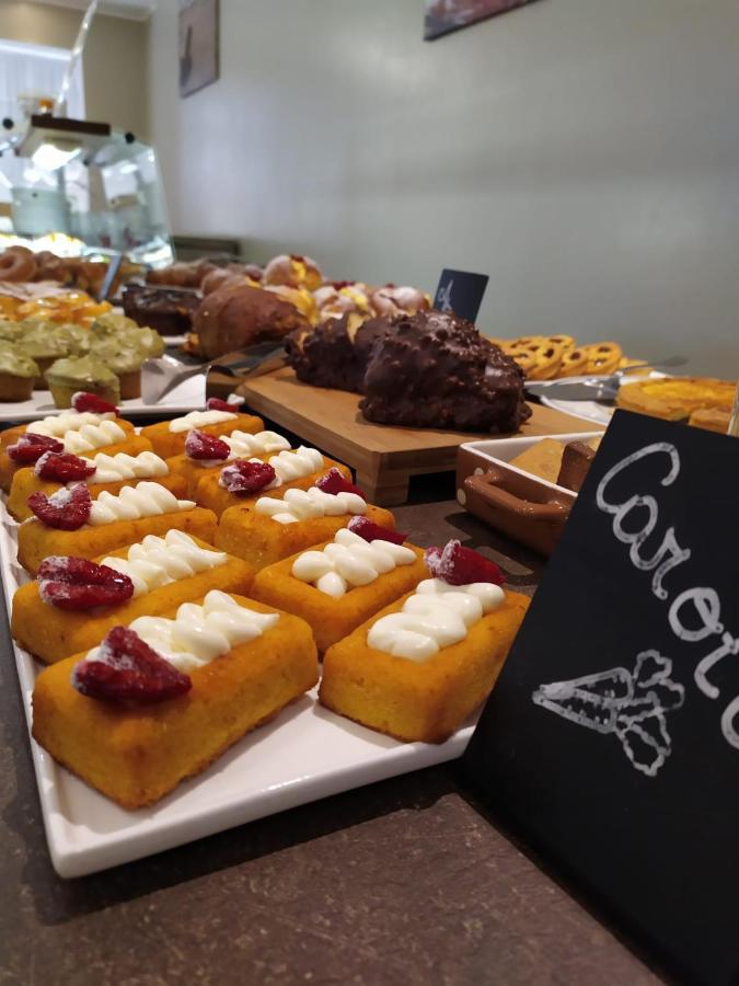 קרביה California Pastry Hotel מראה חיצוני תמונה