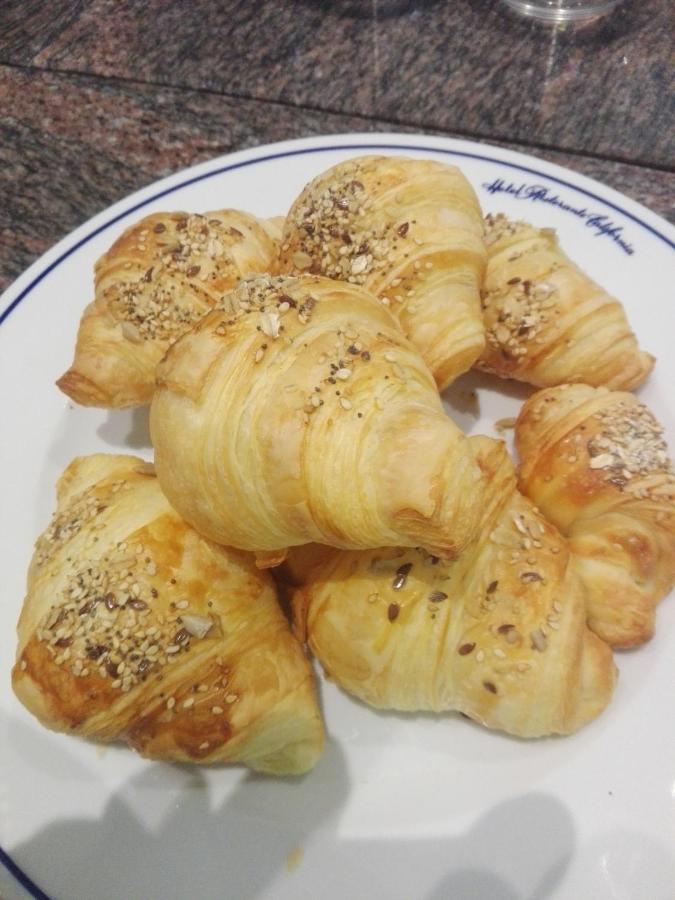 קרביה California Pastry Hotel מראה חיצוני תמונה