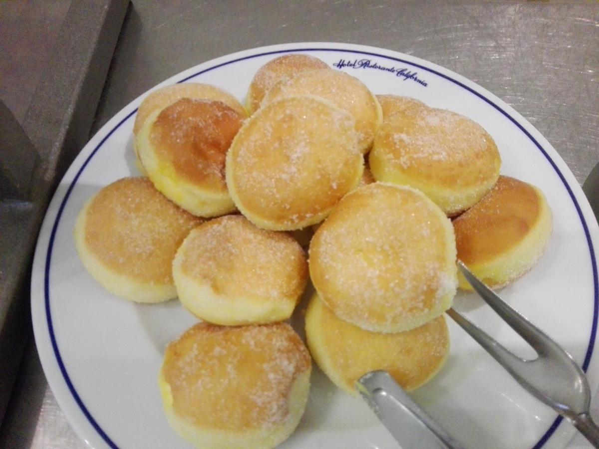קרביה California Pastry Hotel מראה חיצוני תמונה